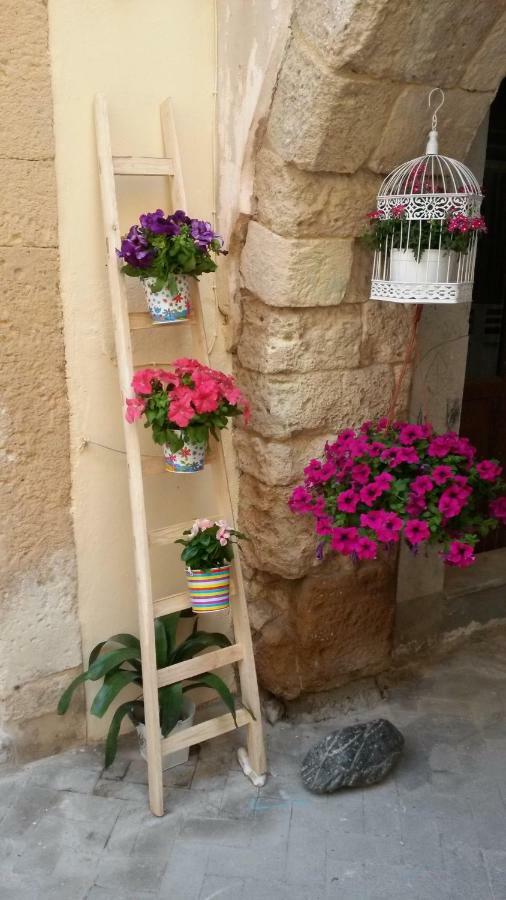 Casa Gaia Ortigia Holiday Home Szirakúza Kültér fotó